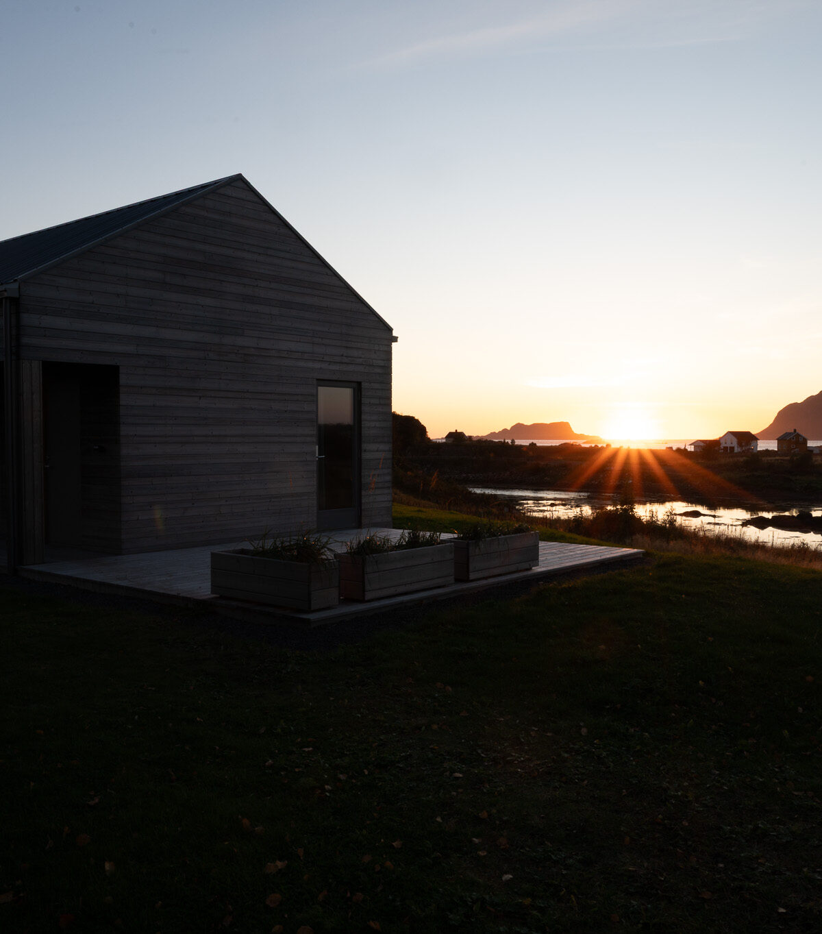House at the Edge of Light — Skagenhaugen