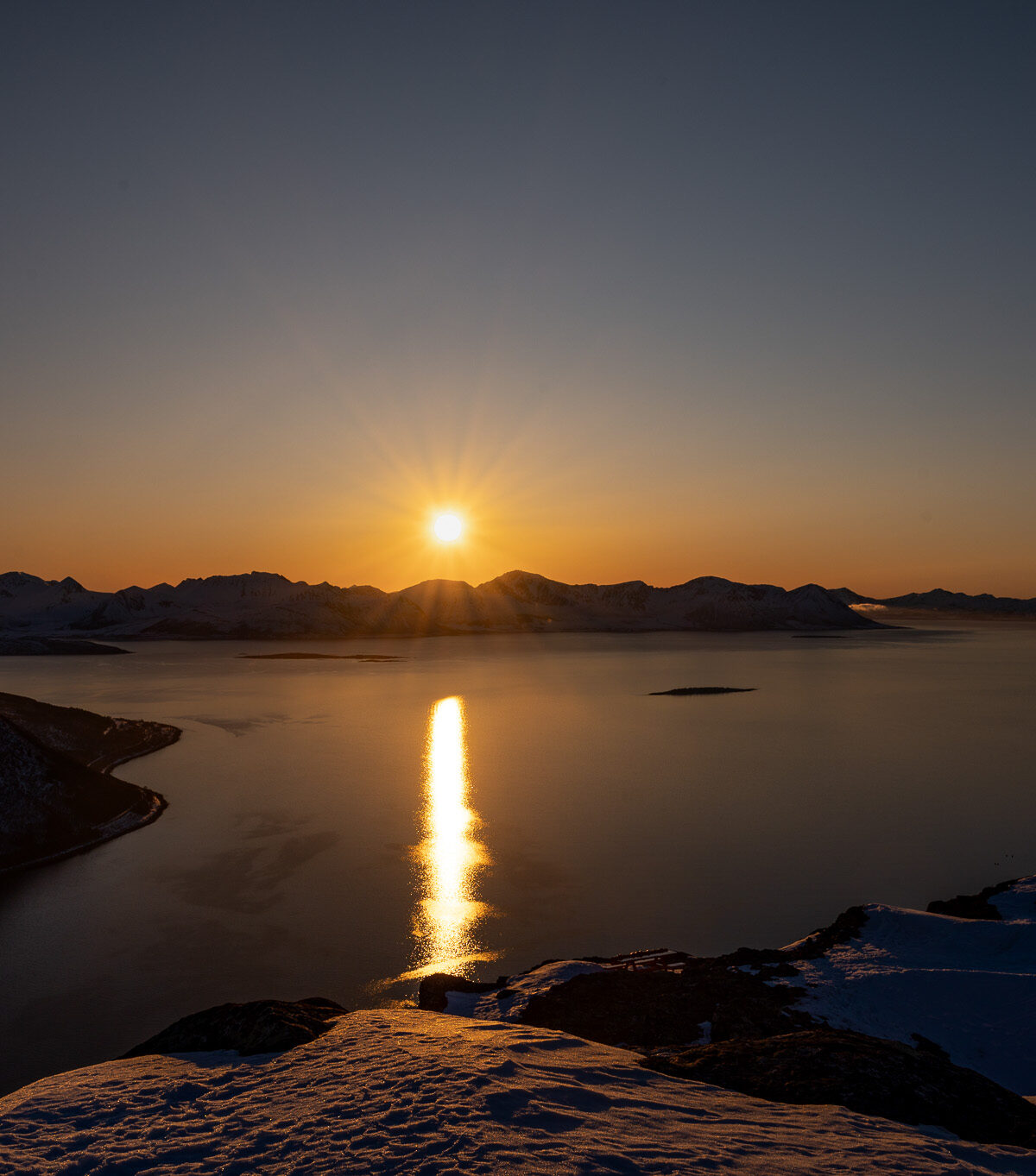 Midnight Sun on Ice