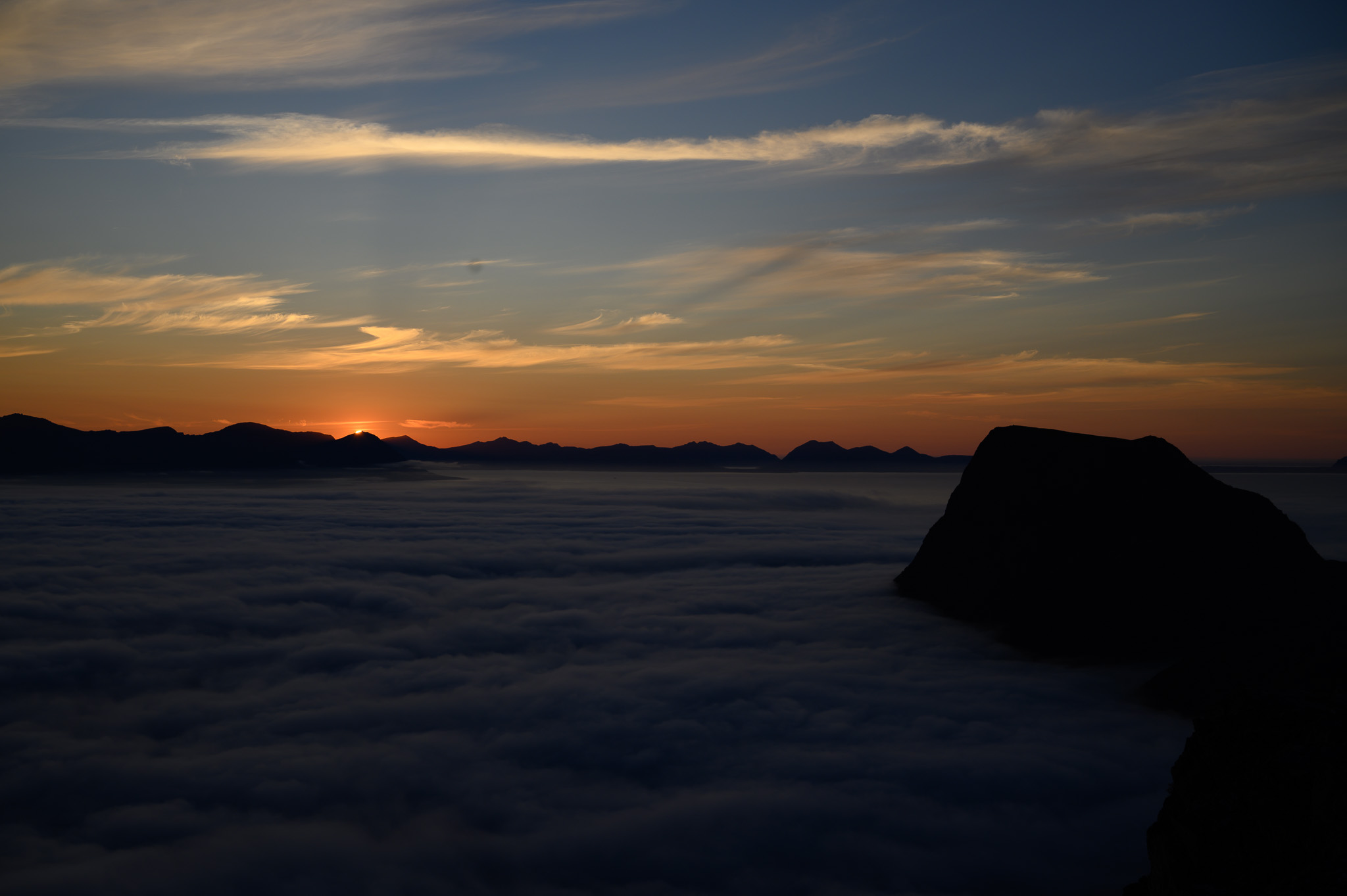 Sunset colour above a cloud sea at Keipen, Grytøya